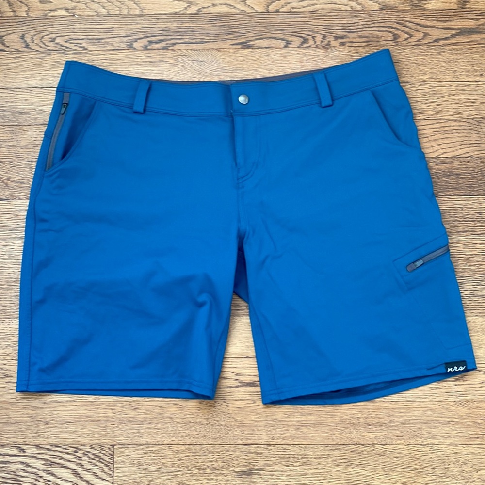 NRS paddle shorts